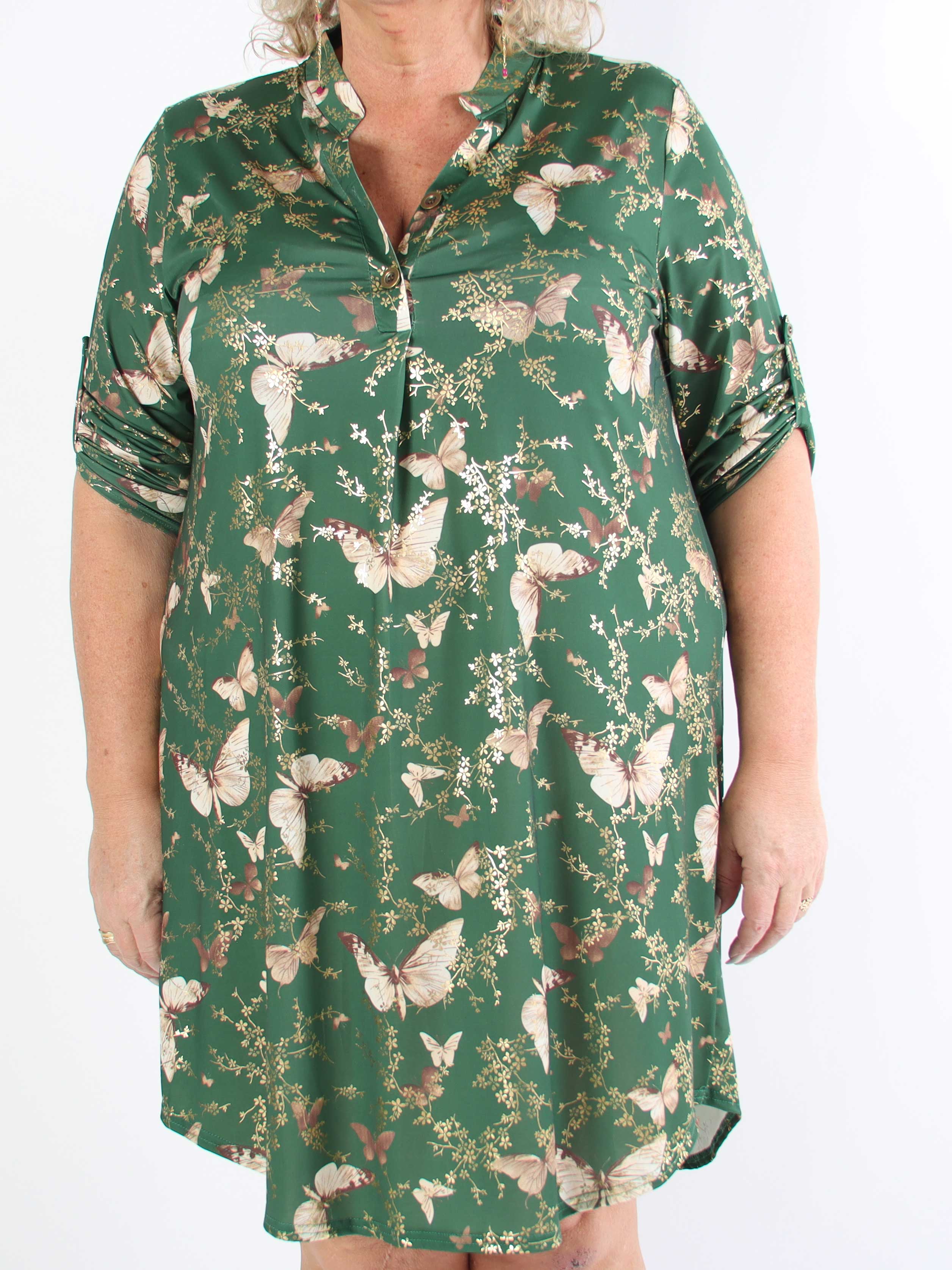 Ebba Butterfly - Elastisk plus size kjole med sommerfugle